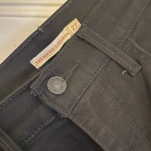Levi’s 720 High Rise Super Skinny